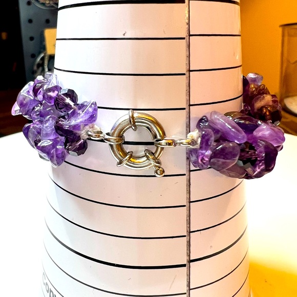 ☀️🎉💕Purple Gemstone Necklace - Picture 3 of 3